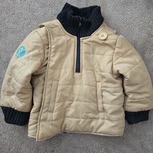Buckle Me Baby Car Seat Safe Jacket 18M Tan Quilted Jacket with Black Accents